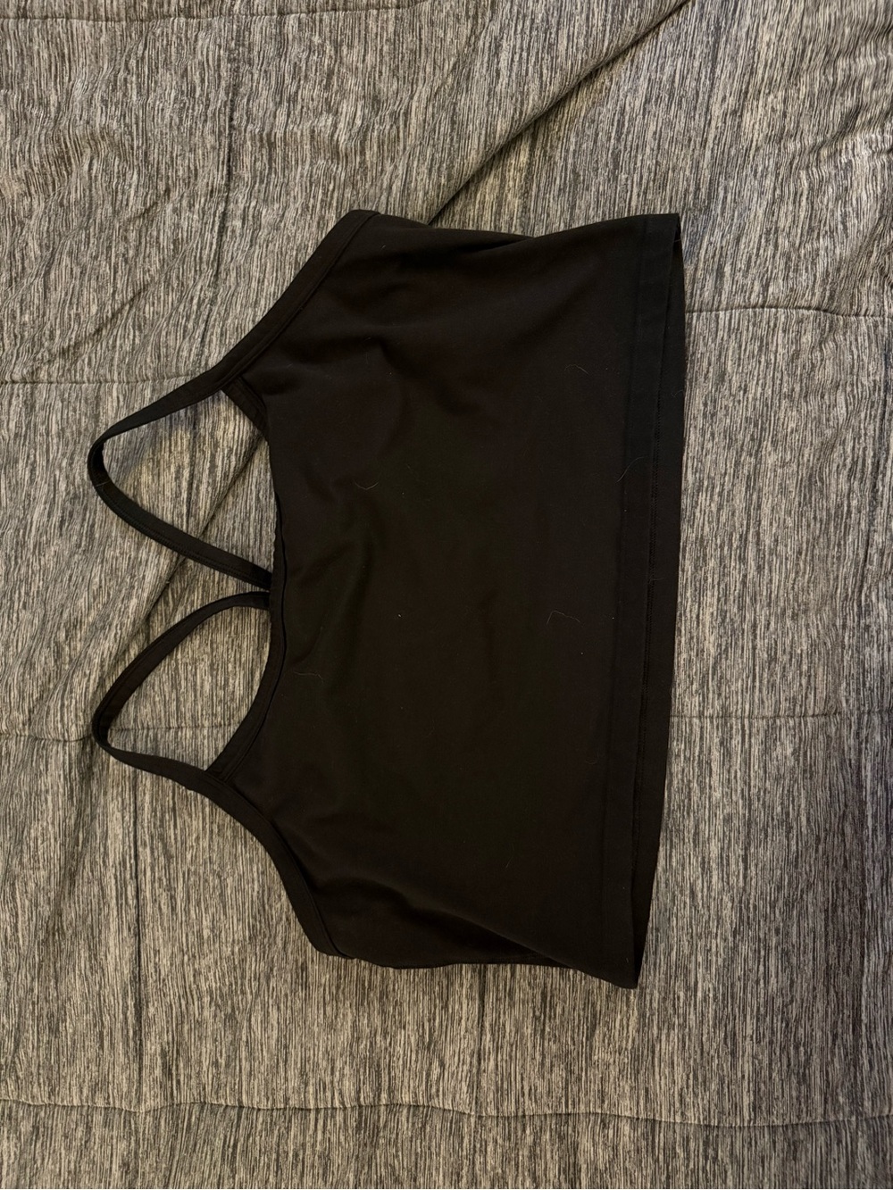 Black Seamless Crop Sports Bra with Slim Straps